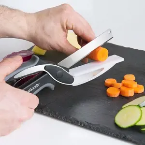 Produkt Nůžky, nůž a mini krájecí prkénko - 3v1 - InnovaGoods