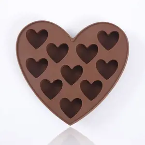 Produkt Zaparkorun Silikonová forma na čokoládu nebo na led ve tvaru srdce