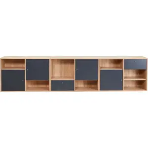 Produkt Černá nízká komoda v dekoru dubu 267x61 cm Mistral - Hammel Furniture