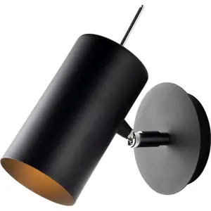 Černé nástěnné svítidlo Squid Lighting Geo, výška 23 cm
