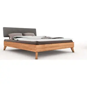 Produkt Dvoulůžková postel z bukového dřeva 200x200 cm Greg 3 - The Beds