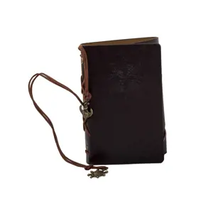 Produkt VERK Cestovatelský deník v kožených deskách - tmavě šedý